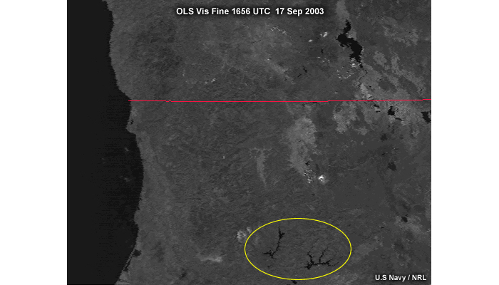 OLS visible fine image of the U.S. West Coast